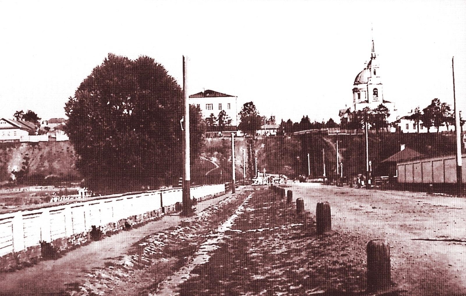 1875-1880 Александро-Невский собор с плотины