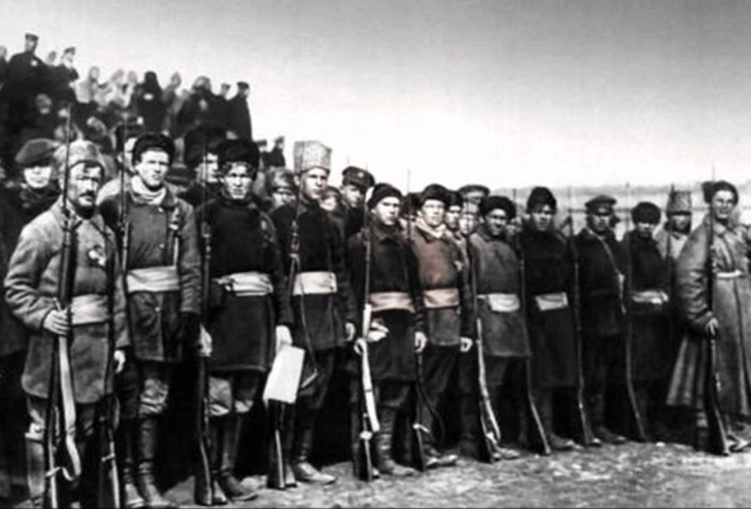 Ижевское восстание (1918 г.) и Ижевская дивизия (1919-1923 гг.) 21 ppsiz.ru 1918 год Ижевские повстанцы