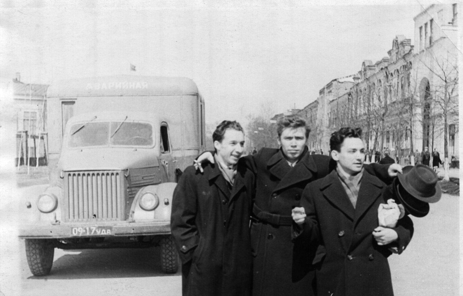1950-е На улице Максима Горького
