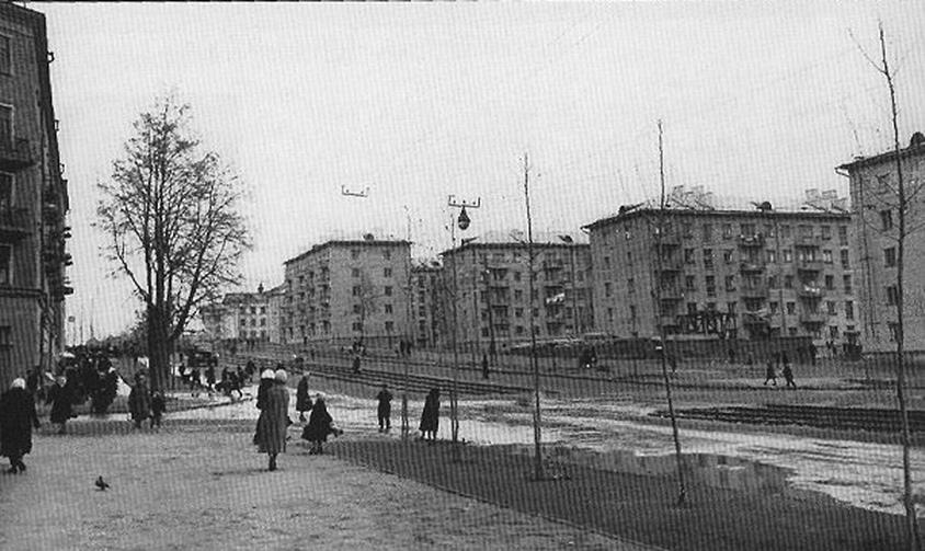 Начало 1960-х Перекрёсток Труда и Коммунаров
