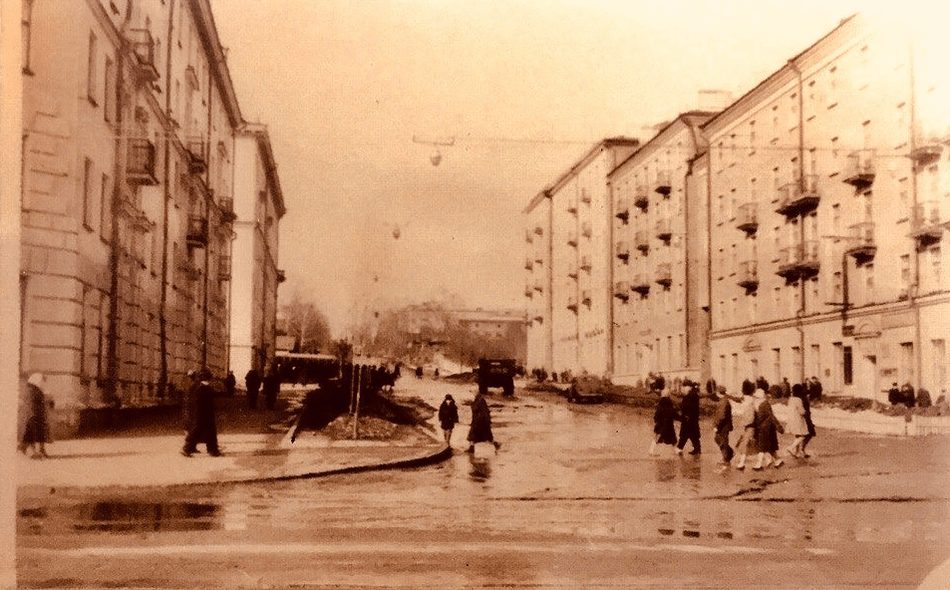 1960-е Перекрёсток Труда и Коммунаров