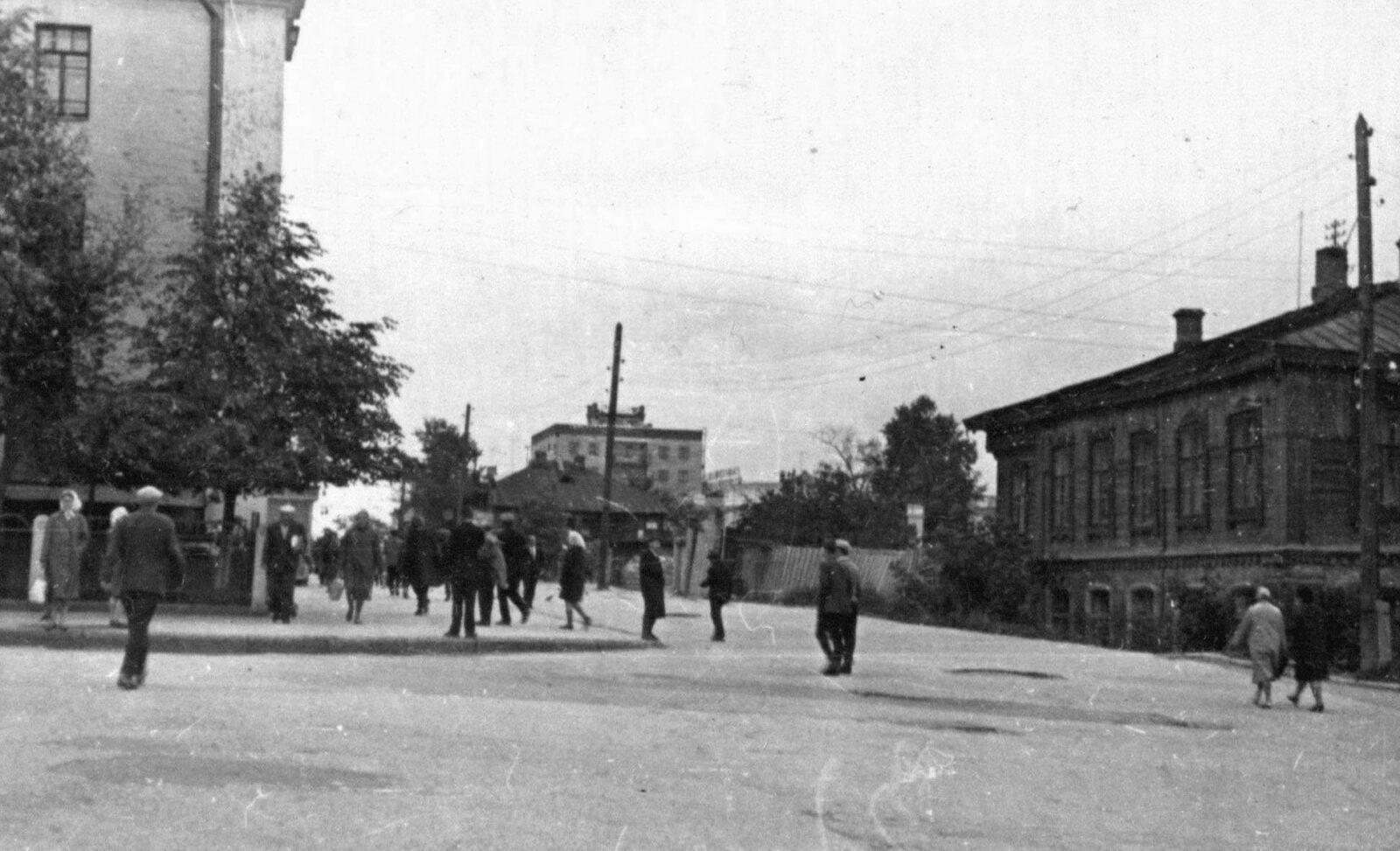 1960-е Перекрёсток Труда и Красной