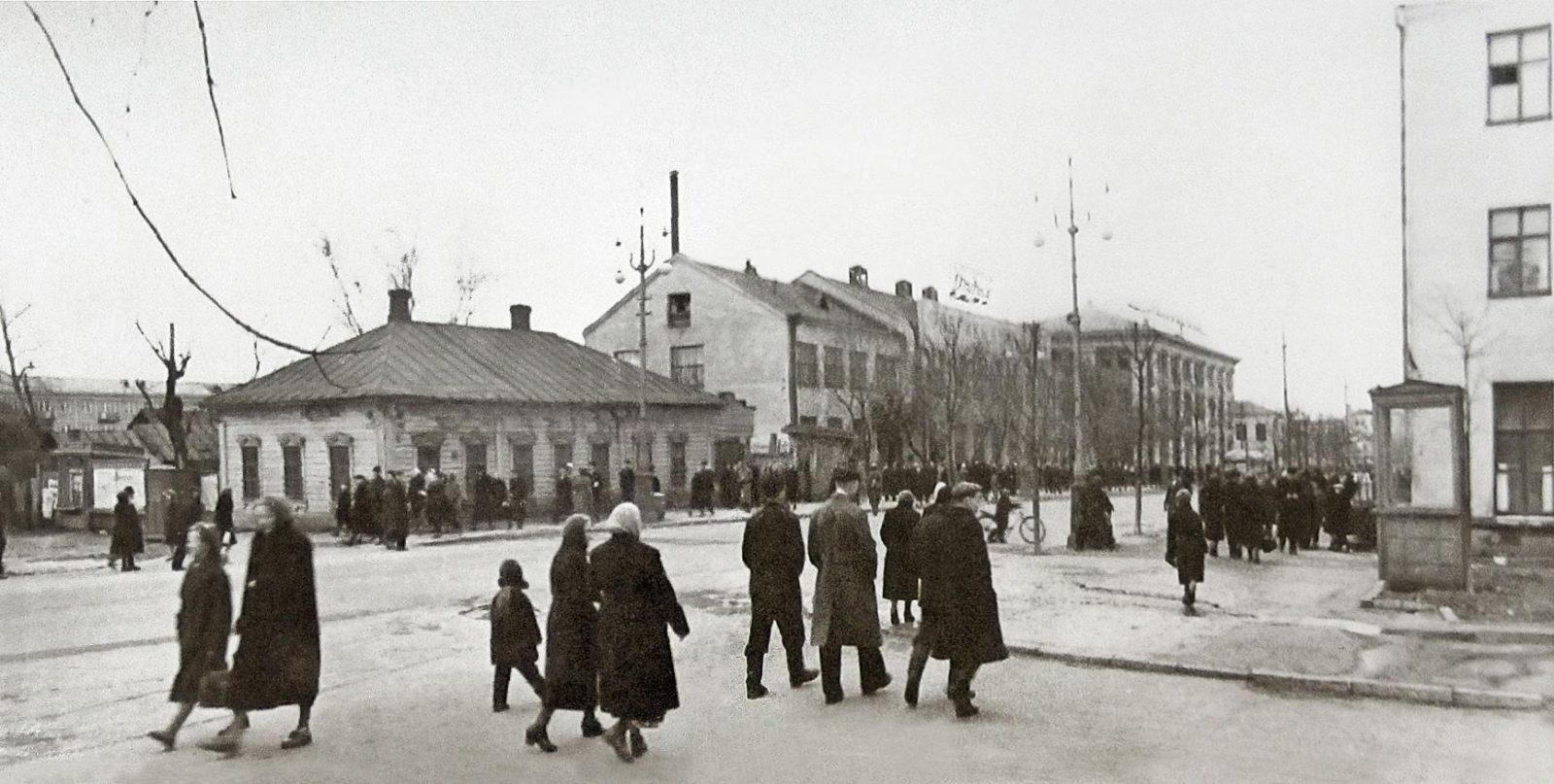 1960 год Улица Советская перекрёсток с Свободы