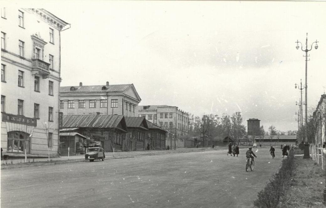 1961 год Пушкинская 215