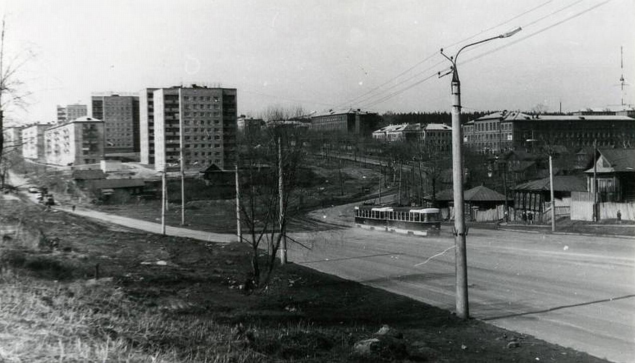 Перекрёсток Кирова и 50 лет Пионерии 17 ppsiz.ru 1972 год Перекрёсток Кирова и 50 лет Пионерии