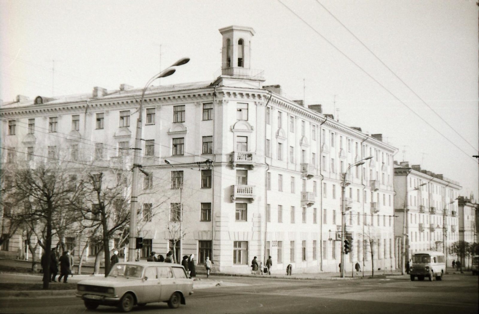 Перекрёсток Пушкинской и Красногеройской. 17 ppsiz.ru 1985 год Перекрёсток Пушкинской и Красногеройской Жилой дом Пушкинская 200