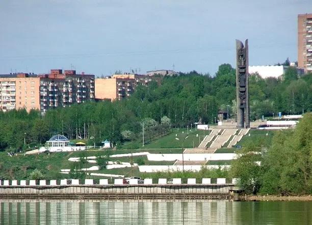 Июнь 2005 года Кафе Акватория
