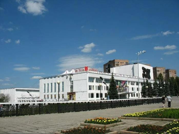 2006 год Маркса 246 ДК Ижсталь