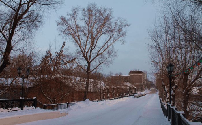 2010-е Переулок Интернациональный Вид с Долгого моста на восток
