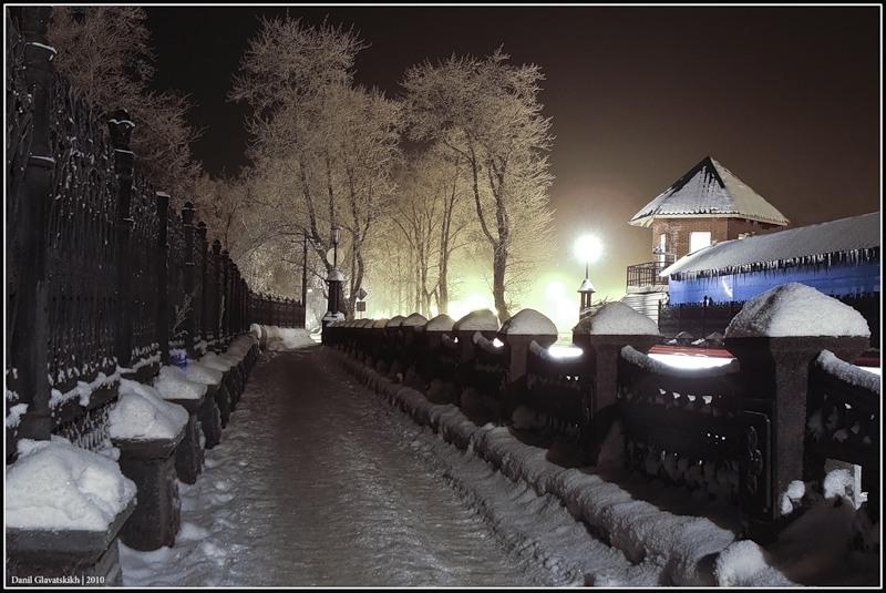2010 год Ижевск вечерний Улица Дерябина зимой