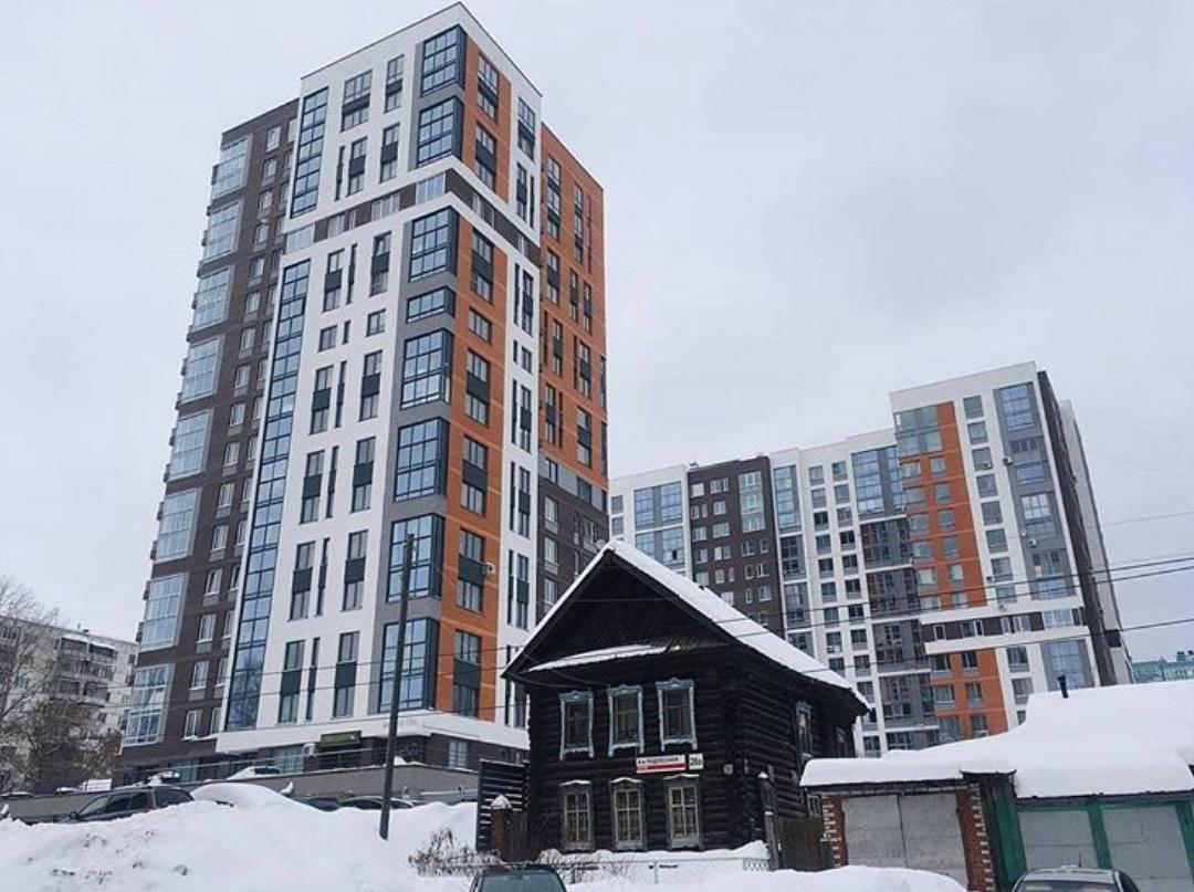 Контрасты Ижевска 26 ppsiz.ru 2019 год Дома в городке Металлургов