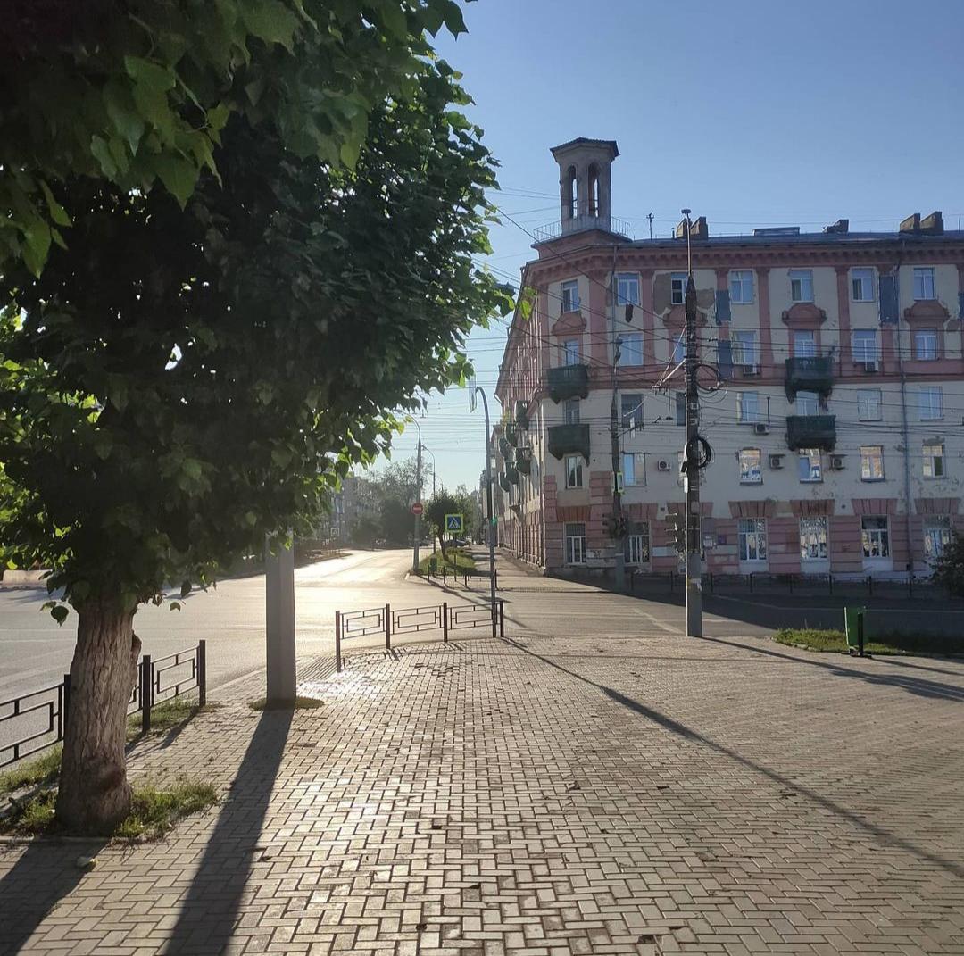 Перекрёсток Пушкинской и Красногеройской. 18 ppsiz.ru 2021.07.13 Перекрёсток Пушкинской и Красногеройской