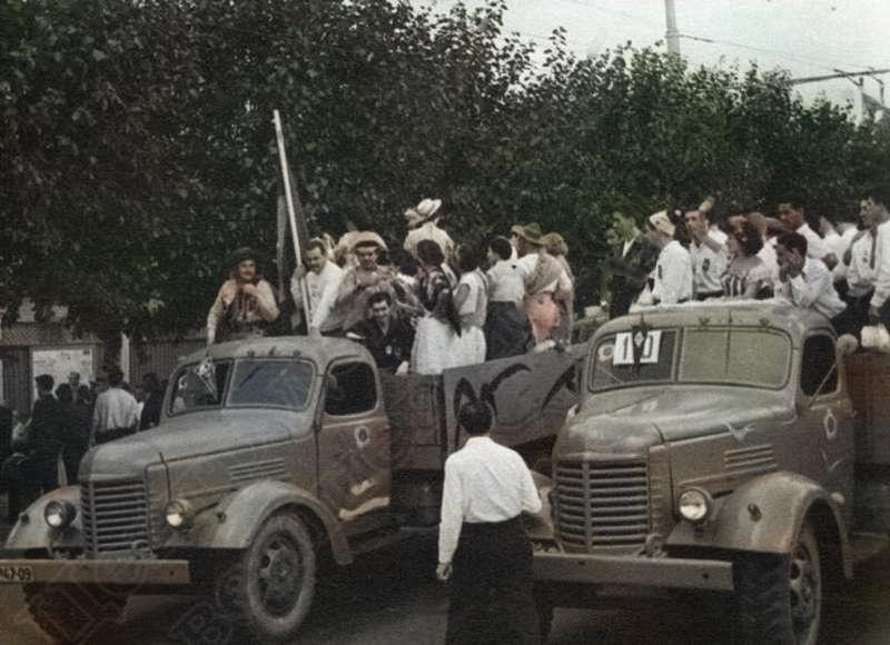 1957 год. Первый республиканский фестиваль молодёжи 26 ppsiz.ru Участники фестиваля делегация из Боливии 14 июня 1957 года
