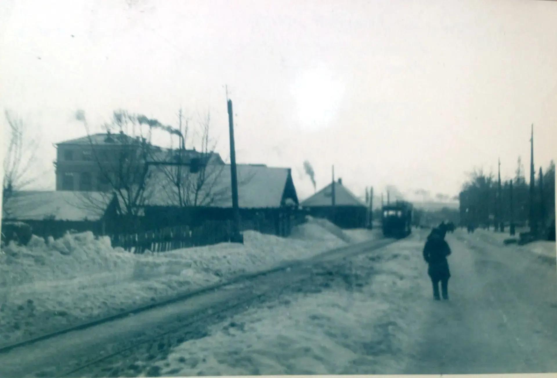 Ленина, 68. Ремесленное училище №3. ГПТУ №3. Ижевский промышленно-экономический колледж. 13 ppsiz.ru 1950-е. Улица Труда
