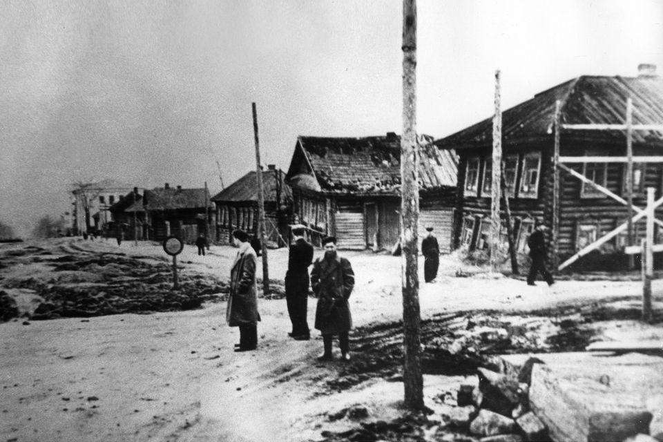 Перекрёсток Пушкинской и Красногеройской.
