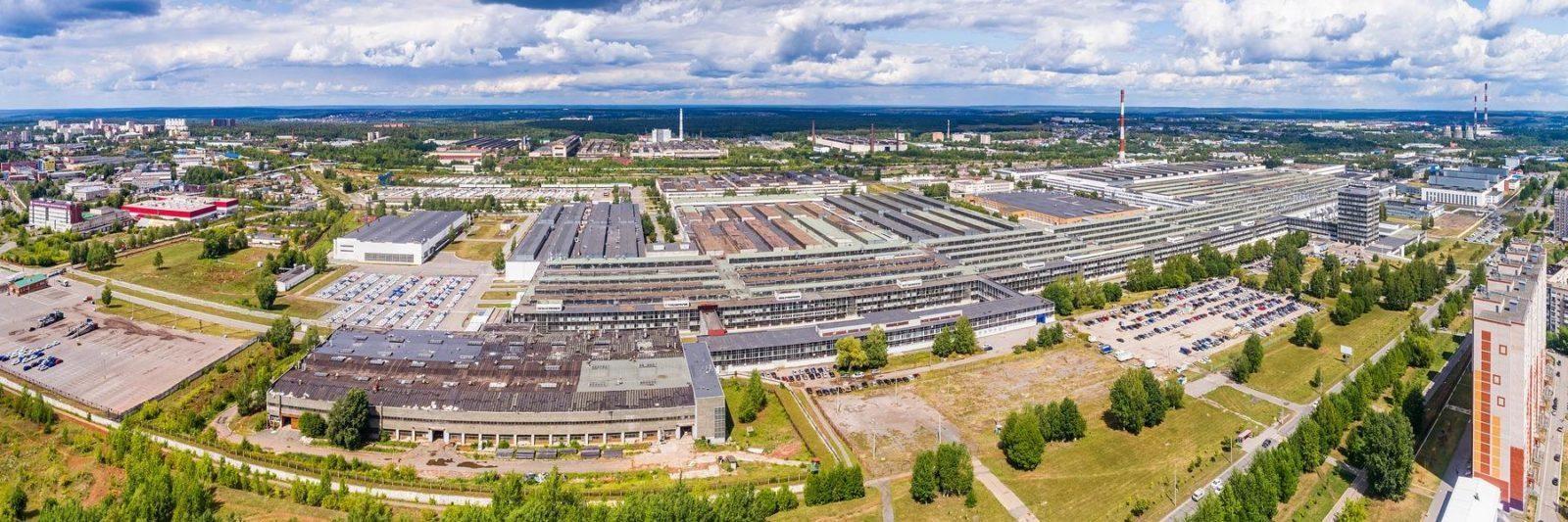 avtozavod. panorama izhevskogo avtomobilnogo zavoda ppsiz.ru