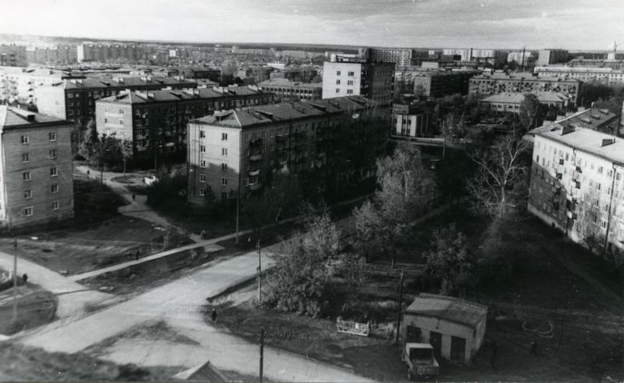 1970-е Жилые дома на улице Коммунаров